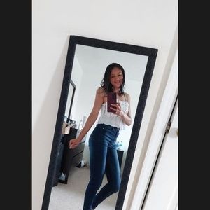 Meet your Posher, Amabilia